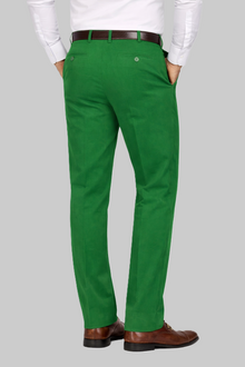 Sommer-Chino mit Flatfront