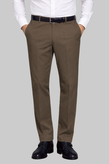 Sommer-Chino mit Flatfront